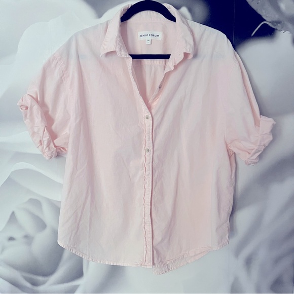 Denim Forum -Aritzia pink short sleeve shirt size large - Picture 1 of 2